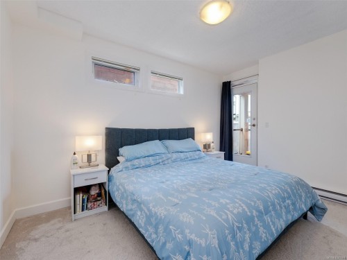 #204-76 Gorge Rd West, Saanich, BC - Indoor Photo Showing Bedroom