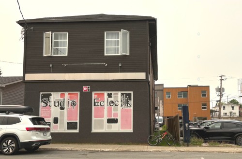 51 Rue Monseigneur Tessier O — photo 1