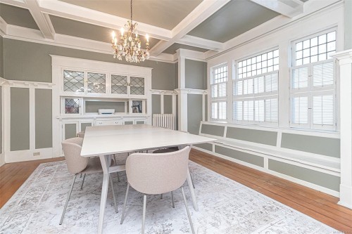 337 Moss St, Victoria, BC 