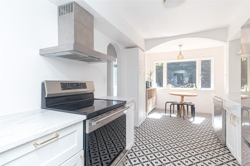 337 Moss St, Victoria, BC 
