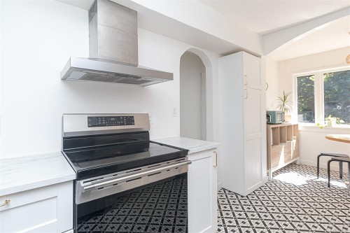 337 Moss St, Victoria, BC 