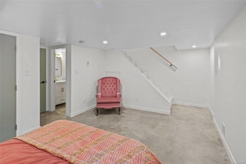 337 Moss St, Victoria, BC 
