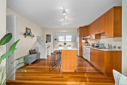 337 Moss St, Victoria, BC 
