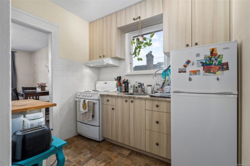 337 Moss St, Victoria, BC 