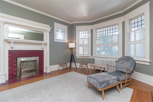 337 Moss St, Victoria, BC 
