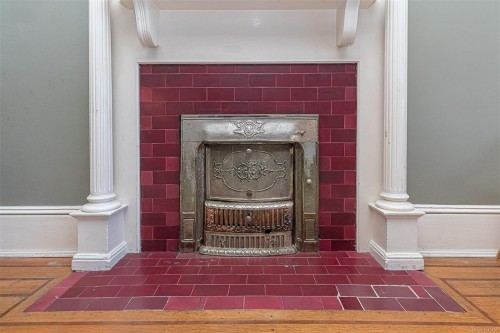337 Moss St, Victoria, BC 