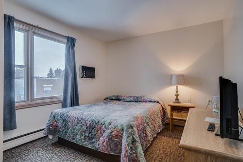 5114 50 St, Evansburg, AB 