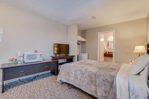 5114 50 St, Evansburg, AB 