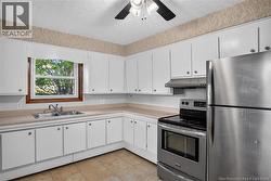 Main Unit - Kitchen - 