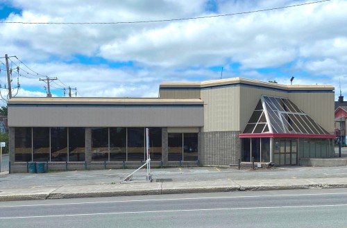 Façade - 240 Av. Larivière, Rouyn-Noranda, QC - Outdoor