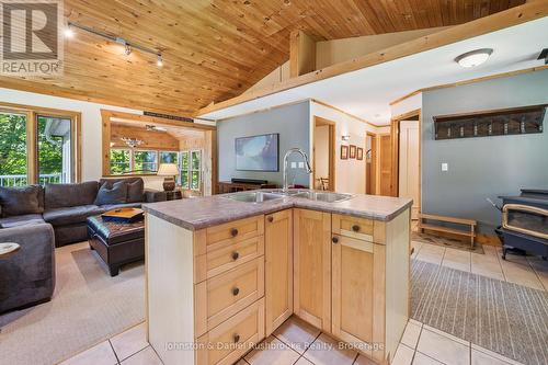 8 - 1155 Stephen Road, Muskoka Lakes (Medora), ON 