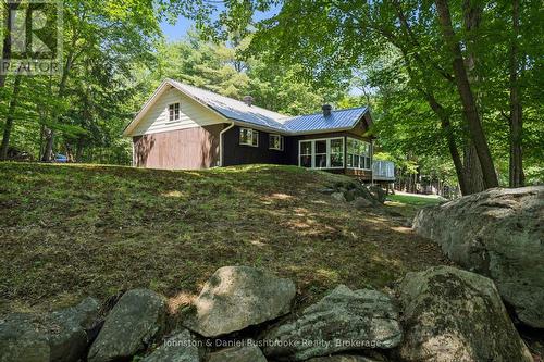8 - 1155 Stephen Road, Muskoka Lakes (Medora), ON 