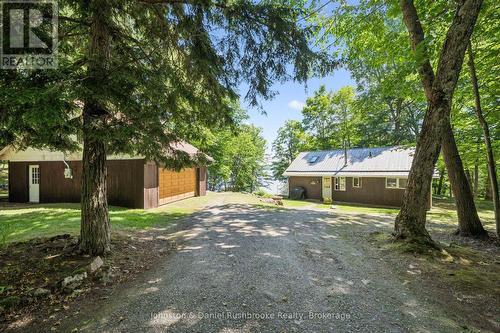 8 - 1155 Stephen Road, Muskoka Lakes (Medora), ON 