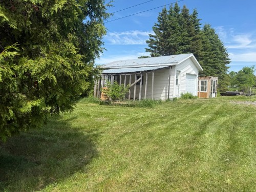 Garage - 31 Rue Principale E., Latulipe-Et-Gaboury, QC - Outdoor