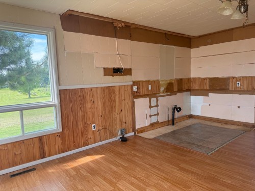 Salle à manger - 31 Rue Principale E., Latulipe-Et-Gaboury, QC - Indoor
