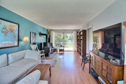 Salon - 