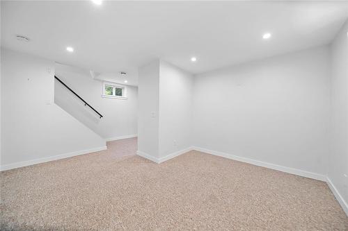 154 Thom Avenue E, Winnipeg, MB 