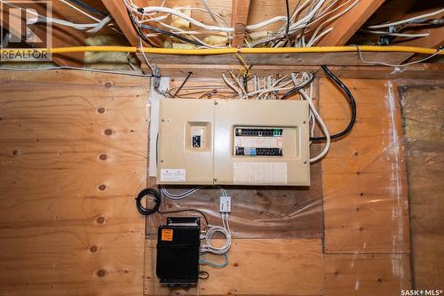 729 Saskatchewan Avenue, Kerrobert, SK - Indoor Photo Showing Basement