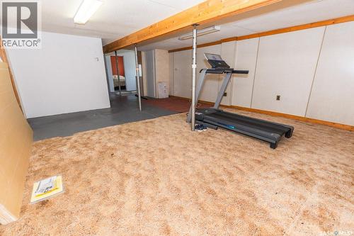 729 Saskatchewan Avenue, Kerrobert, SK - Indoor Photo Showing Gym Room