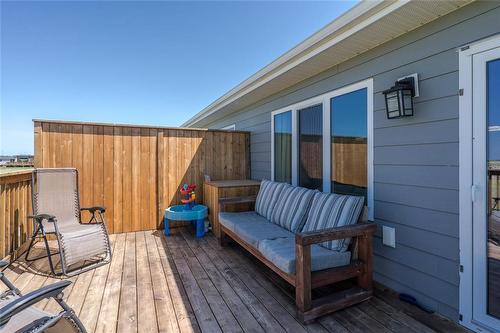128 Parkside Crescent, Mitchell, MB 
