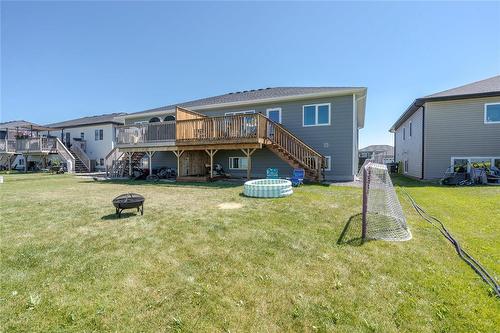 128 Parkside Crescent, Mitchell, MB 