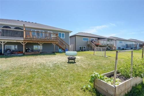 128 Parkside Crescent, Mitchell, MB 