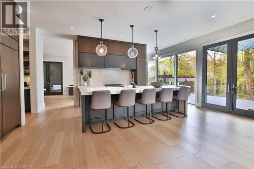1102 Crestview Street, Oakville, ON 