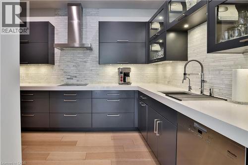 1102 Crestview Street, Oakville, ON 