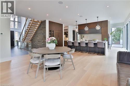 1102 Crestview Street, Oakville, ON 