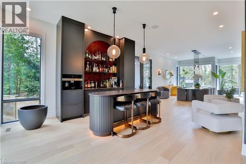 1102 Crestview Street, Oakville, ON 