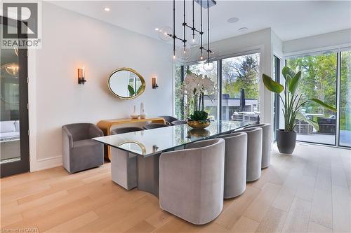 1102 Crestview Street, Oakville, ON 