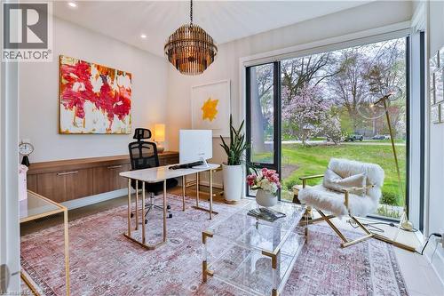 1102 Crestview Street, Oakville, ON 