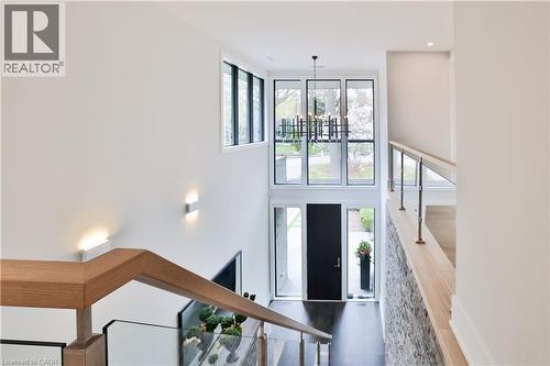1102 Crestview Street, Oakville, ON 