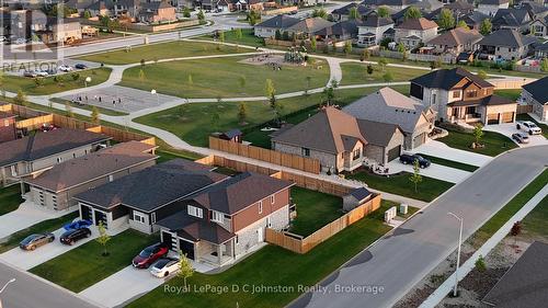 380 MARY ROSE AVENUE , Saugeen Shores, Ontario N0H 2C3 3