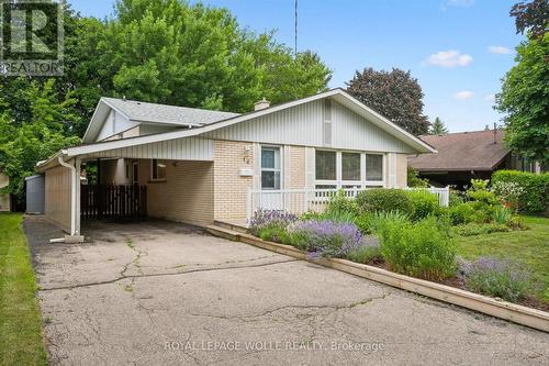 14 Ruskview Road, Kitchener, ON 