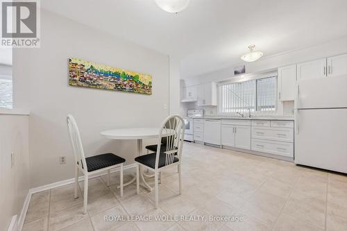 14 Ruskview Road, Kitchener, ON 