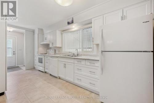 14 Ruskview Road, Kitchener, ON 