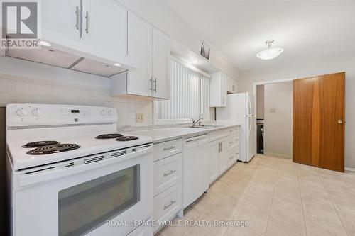 14 Ruskview Road, Kitchener, ON 