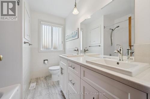 14 Ruskview Road, Kitchener, ON 