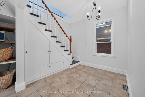 169 Emerald Street S, Hamilton, ON - Indoor Photo Showing Other Room
