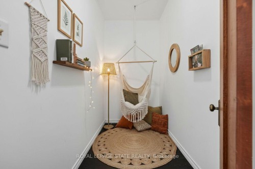 169 Emerald Street S, Hamilton, ON - Indoor Photo Showing Other Room