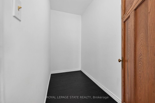 169 Emerald Street S, Hamilton, ON - Indoor Photo Showing Other Room