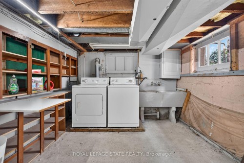 169 Emerald Street S, Hamilton, ON - Indoor Photo Showing Laundry Room