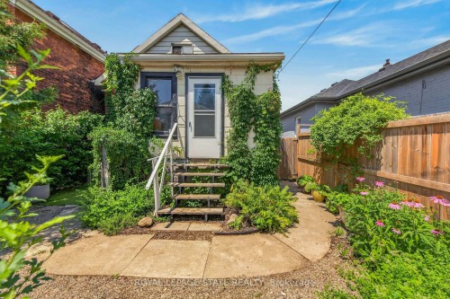 169 Emerald Street S, Hamilton, ON - Outdoor