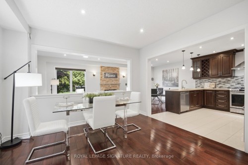901 Knotty Pine Grove, Mississauga, ON - Indoor