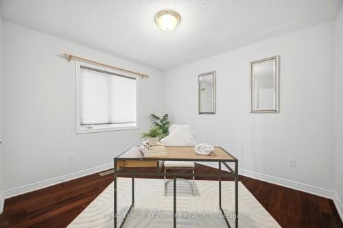 901 Knotty Pine Grove, Mississauga, ON - Indoor