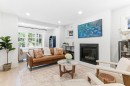 1775 Gerrard Street E, Toronto, ON  - Indoor Photo Showing Living Room With Fireplace 