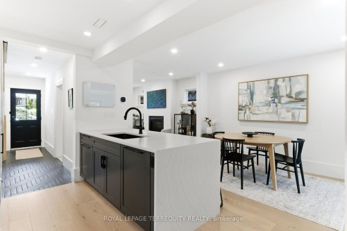1775 Gerrard Street E, Toronto, ON - Indoor