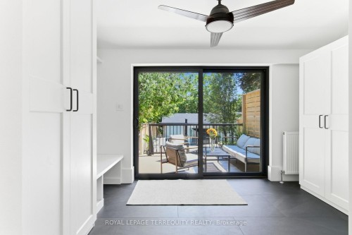 1775 Gerrard Street E, Toronto, ON - Indoor Photo Showing Other Room