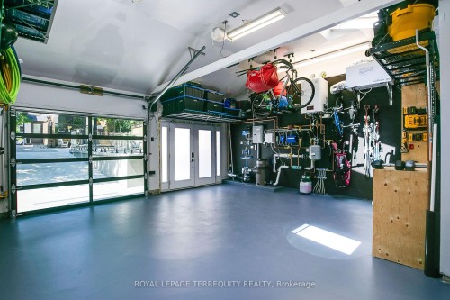 1775 Gerrard Street E, Toronto, ON - Indoor Photo Showing Other Room